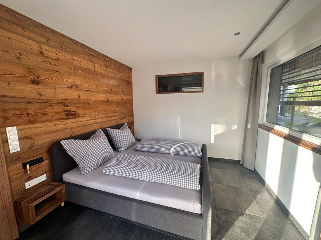 Apartments Oberkofler ฮอลเลอร์บาค อิม พินซ์เกา ภายนอก รูปภาพ